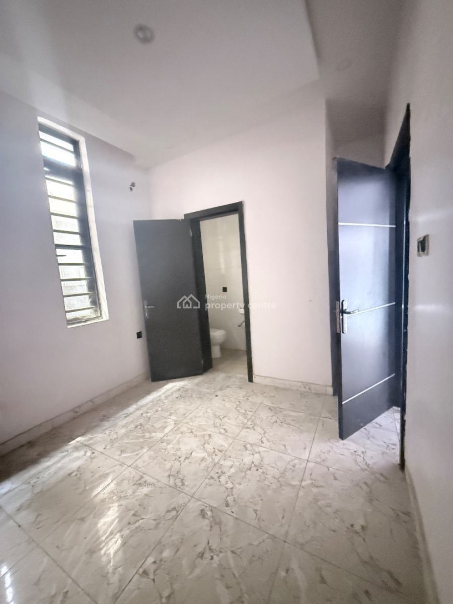 4-bedroom Terrace Duplex, Osapa, Lekki, Lagos, House for Sale