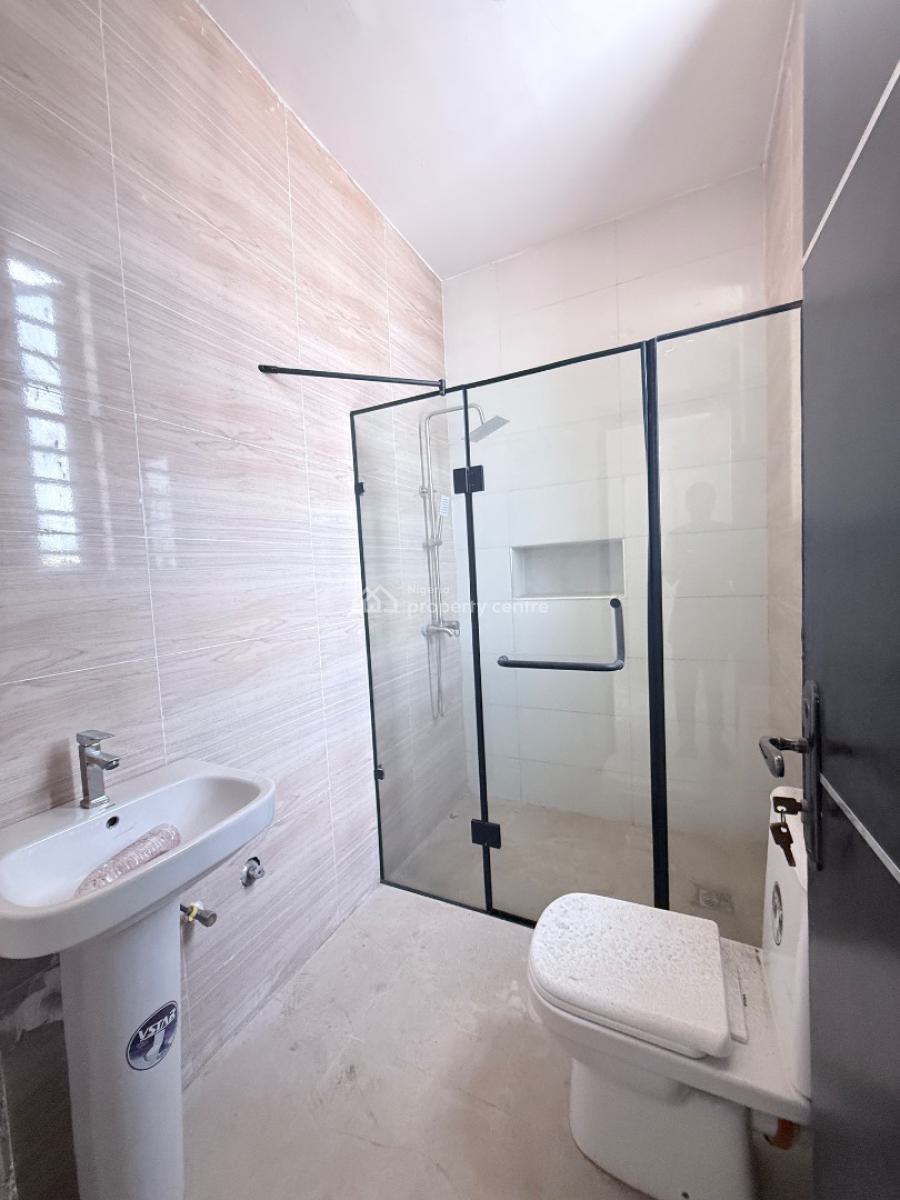 4-bedroom Terrace Duplex, Osapa, Lekki, Lagos, House for Sale