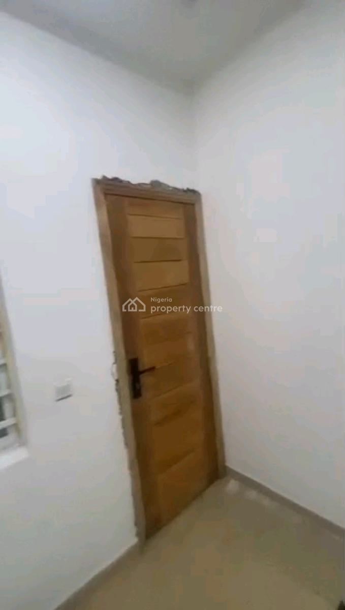 Newly Built Miniflat with Personal Prepaid Metre, Pop, Screeded Walls, Adekunle, Yaba, Lagos, Mini Flat (room and Parlour) for Rent