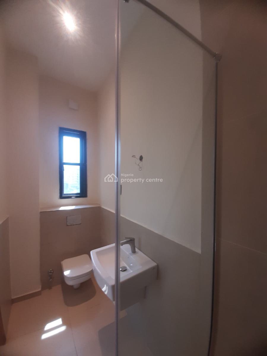 Newly Built and Serviced with 24/7 Power Supply 3 Bedroom En-suite Flat, Victoria Island (vi), Lagos, Flat / Apartment for Sale