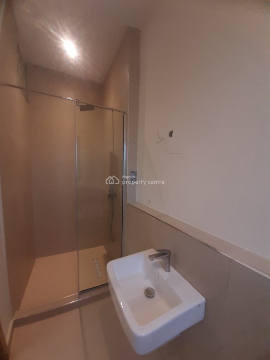 Newly Built and Serviced with 24/7 Power Supply 3 Bedroom En-suite Flat, Victoria Island (vi), Lagos, Flat / Apartment for Sale