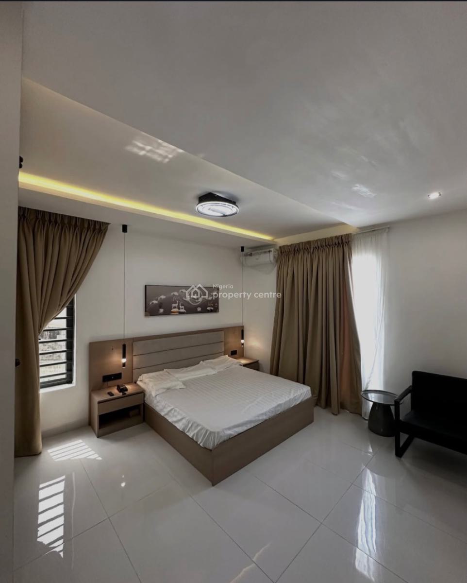 Well Built  and Furnished 3 Bedroom Apartment in  Lekki, Lekki Phase 1, Lekki, Lagos, Flat / Apartment for Sale