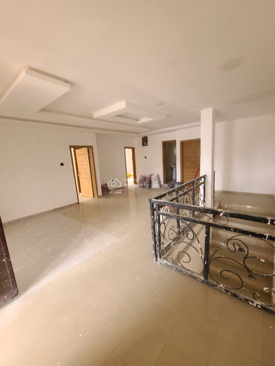 Very Spacious 2 Bedroom Flat in a Secured Estate, Lekki Peninsula Scheme 2 Estate Abraham Adesanya, Ajiwe, Ajah, Lagos, Flat / Apartment for Rent