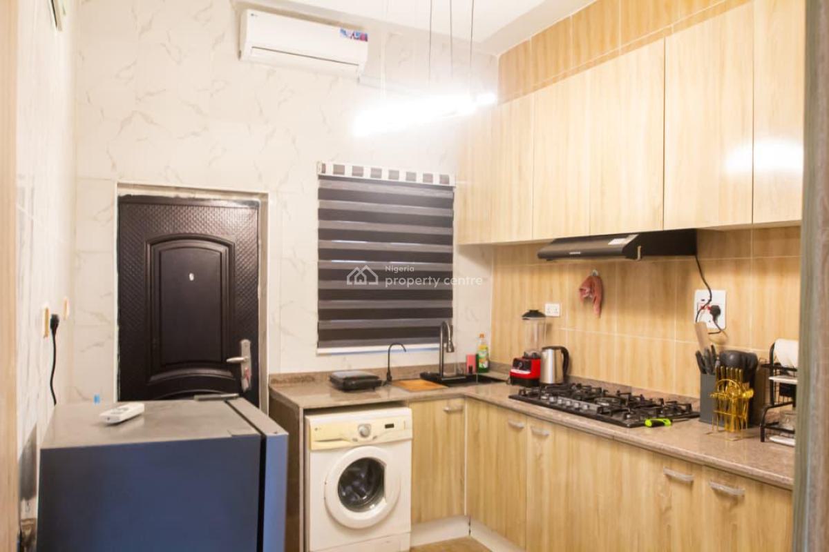 Mini Flat Upstairs with Shared Kitchen Available, Ikota Gra, Ikota, Lekki, Lagos, Mini Flat (room and Parlour) for Rent