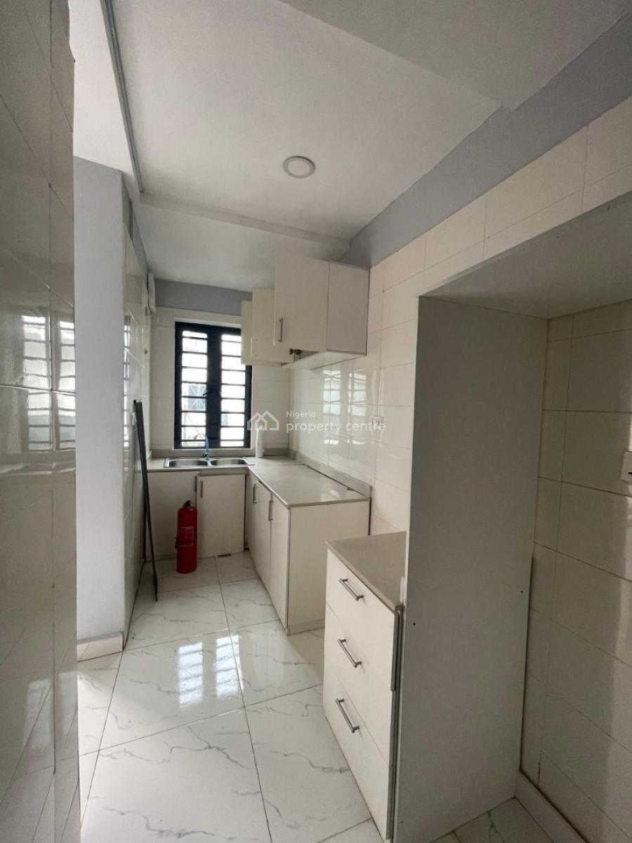 Spacious 2 Bedroom Apartment, Ruby 1, Ologolo, Lekki, Lagos, Block of Flats for Sale