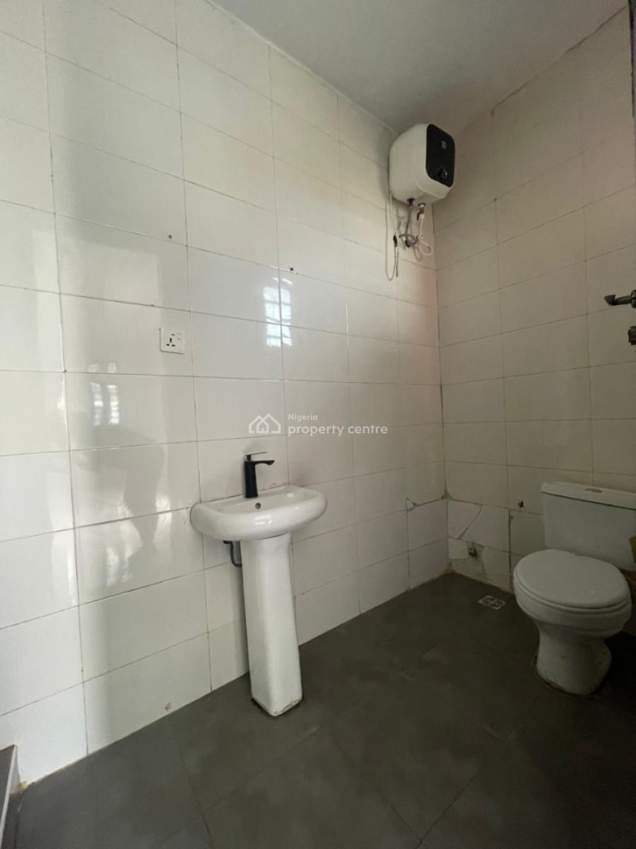 Spacious 2 Bedroom Apartment, Ruby 1, Ologolo, Lekki, Lagos, Block of Flats for Sale