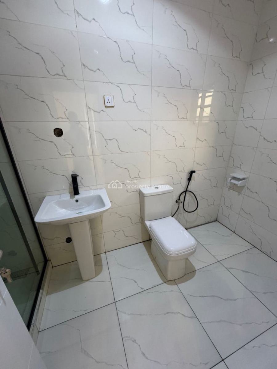 Modern Spacious 4 Bedroom En-suite Duplex, Von Estate, Lugbe District, Abuja, Semi-detached Duplex for Sale