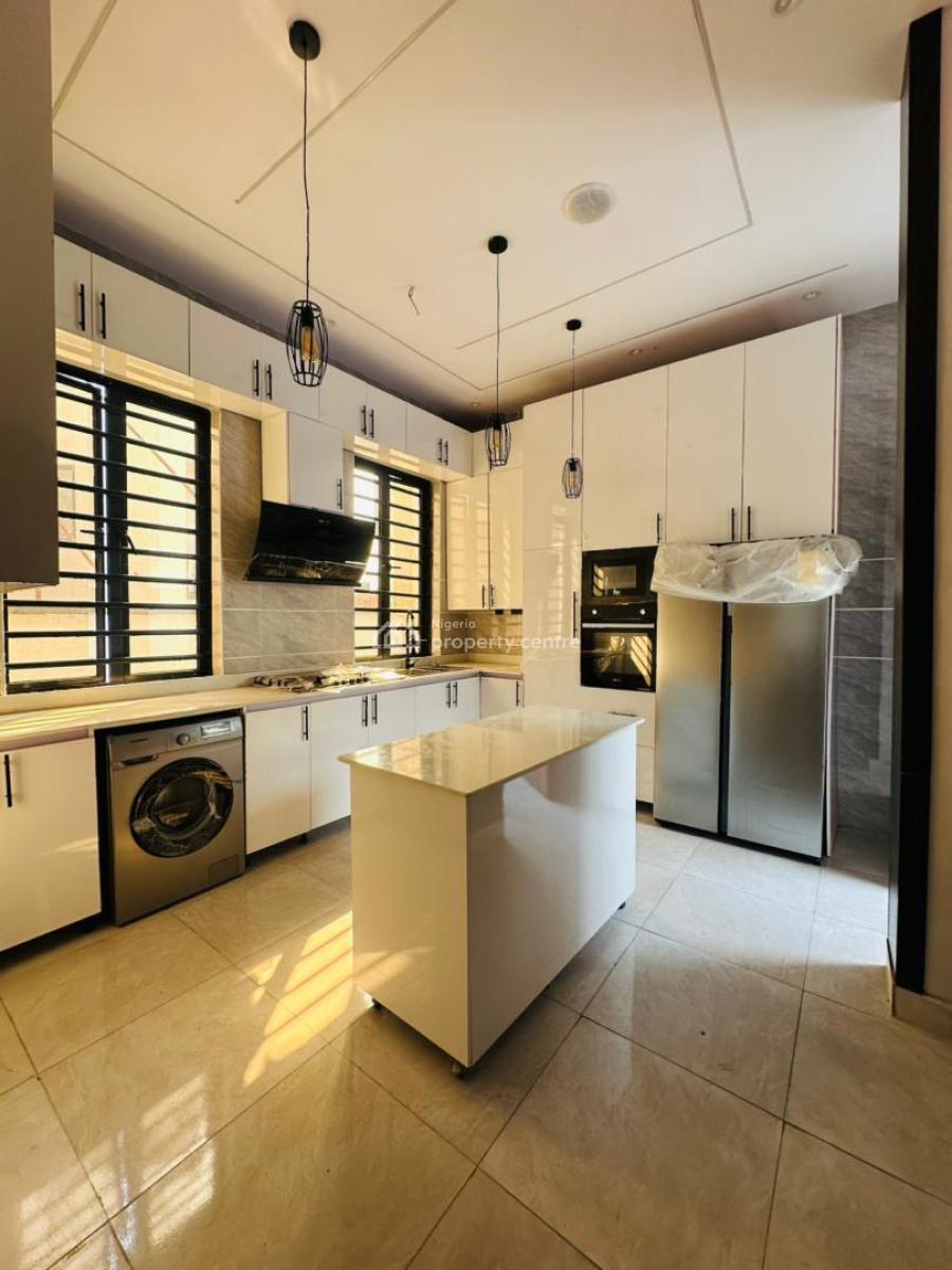 Lovely 7 Bedroom Detached Duplex, Gra Phase 2, Magodo, Lagos, Detached Duplex for Sale