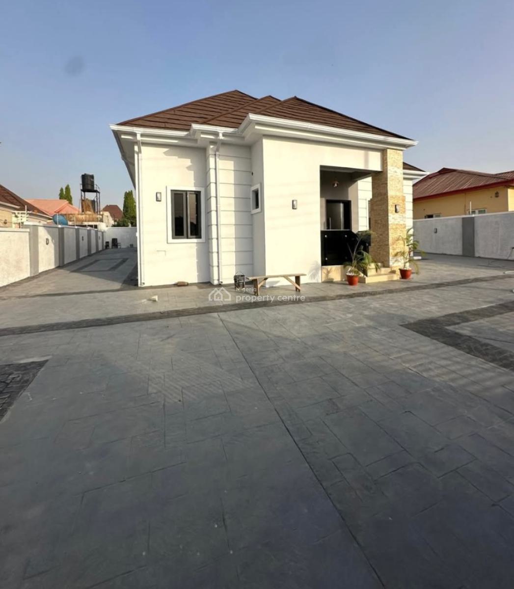 4 Bedroom Fully Detached Bungalow, Gwarinpa, Abuja, Detached Bungalow for Sale