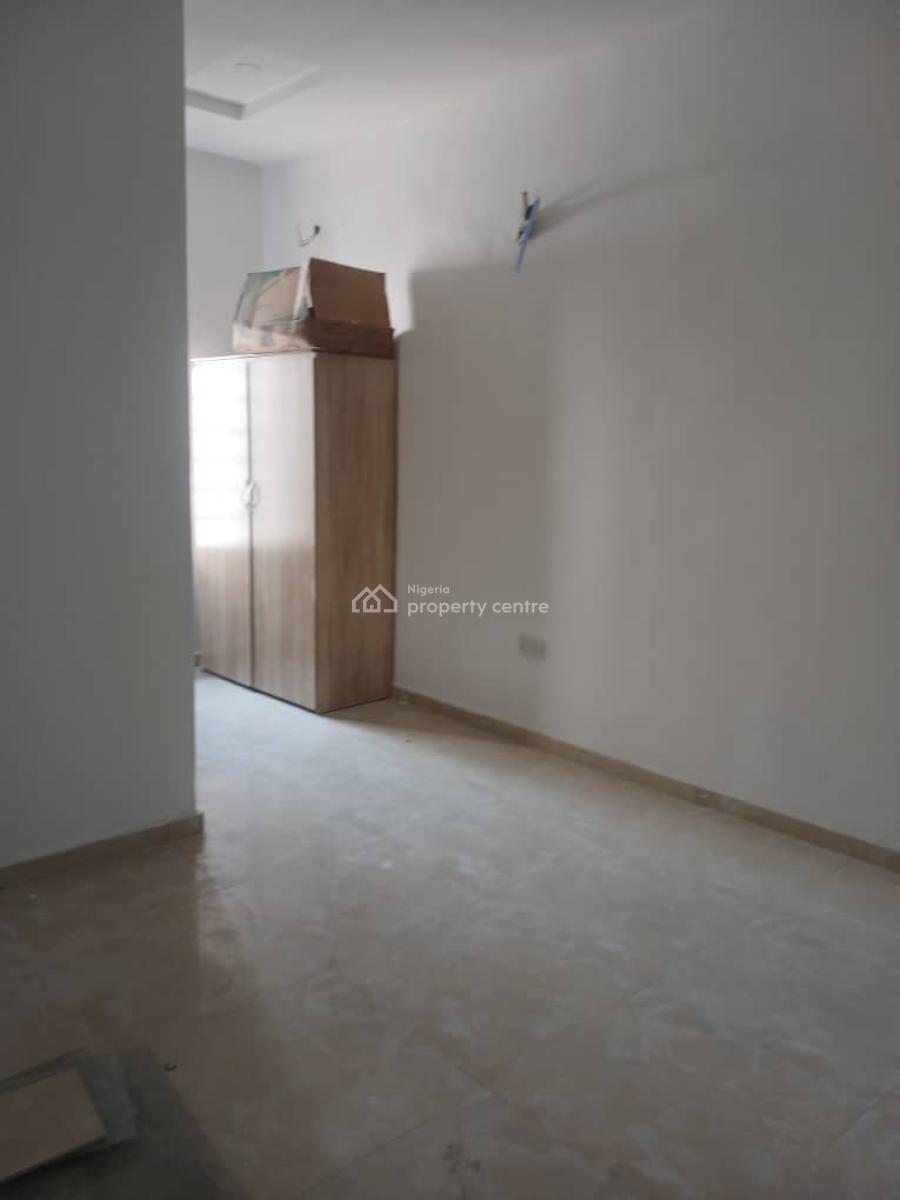 a Luxury Mini Flat Apartment Within a Serene Estate, Isale-eko Street, Dolphin Estate, Ikoyi, Lagos, Mini Flat (room and Parlour) for Rent