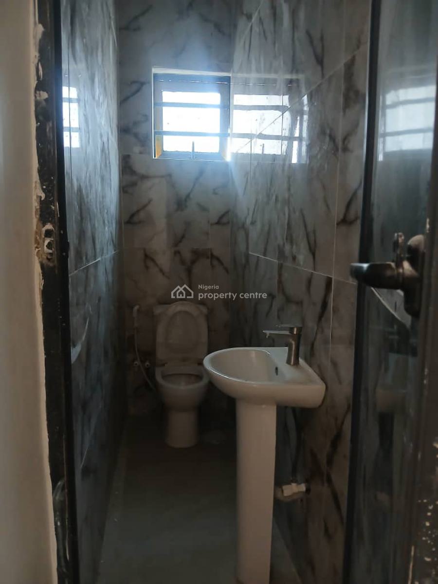 a Luxury Mini Flat Apartment Within a Serene Estate, Isale-eko Street, Dolphin Estate, Ikoyi, Lagos, Mini Flat (room and Parlour) for Rent