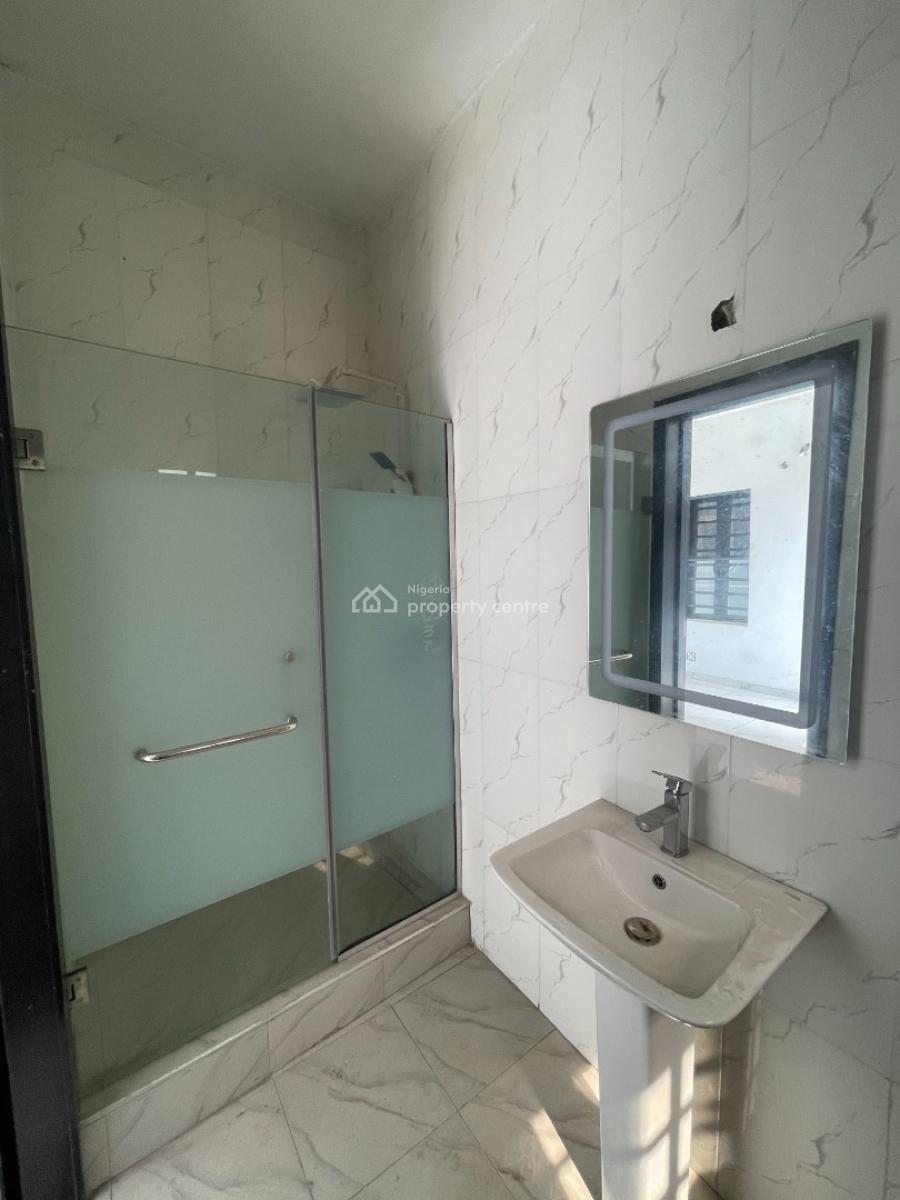 Luxury 3 Bedroom Service Apartment, Ologolo, Lekki, Lagos, Detached Duplex for Sale