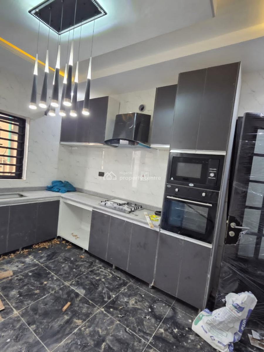 Elegant 5 Bedroom Terraced Duplex, Ajao Estate, Airport Road, Ikeja, Lagos, Flat / Apartment for Sale