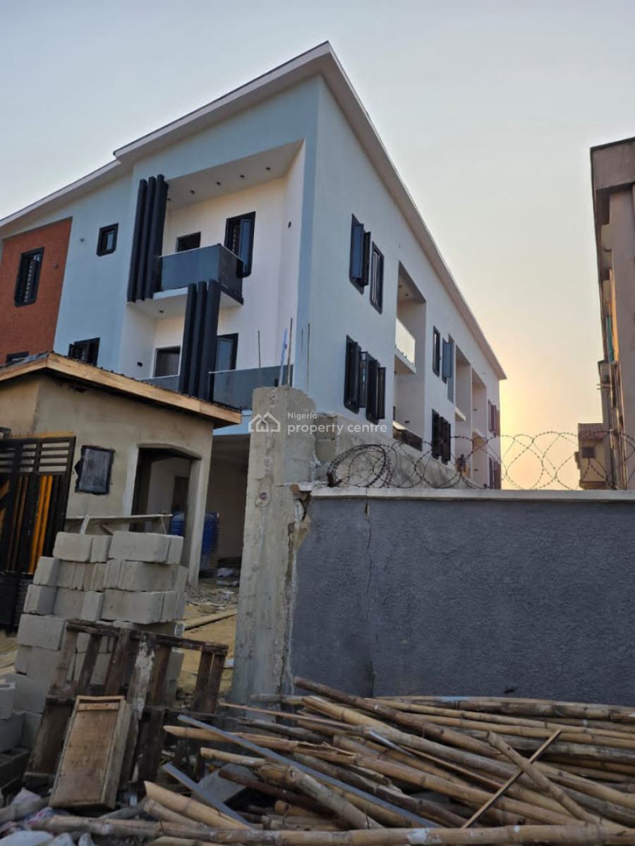 Elegant 5 Bedroom Terraced Duplex, Ajao Estate, Airport Road, Ikeja, Lagos, Flat / Apartment for Sale