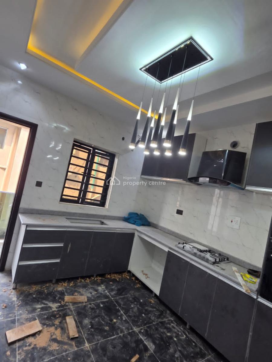 Elegant 5 Bedroom Terraced Duplex, Ajao Estate, Airport Road, Ikeja, Lagos, Flat / Apartment for Sale