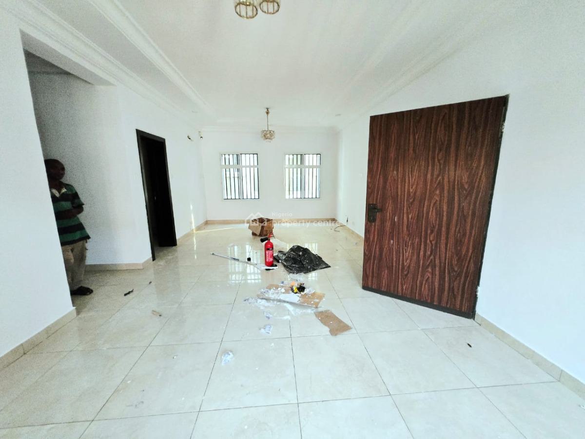 a Well Spacious 4-bedroom Maisonettes, Lekki Phase 1, Lekki, Lagos, Terraced Duplex for Rent