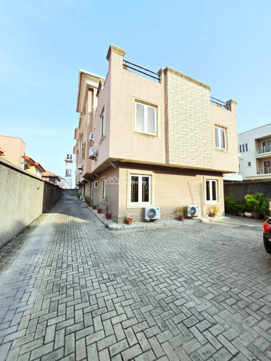 a Well Spacious 4-bedroom Maisonettes, Lekki Phase 1, Lekki, Lagos, Terraced Duplex for Rent