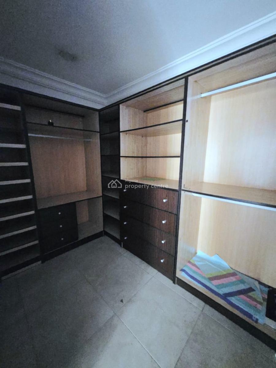 a Well Spacious 4-bedroom Maisonettes, Lekki Phase 1, Lekki, Lagos, Terraced Duplex for Rent