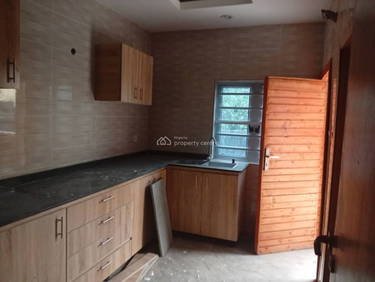 Newly Built 2 Bedroom Flat, Off Ogombo Road, Lekki Phase 2, Lekki, Lagos, Flat / Apartment for Sale