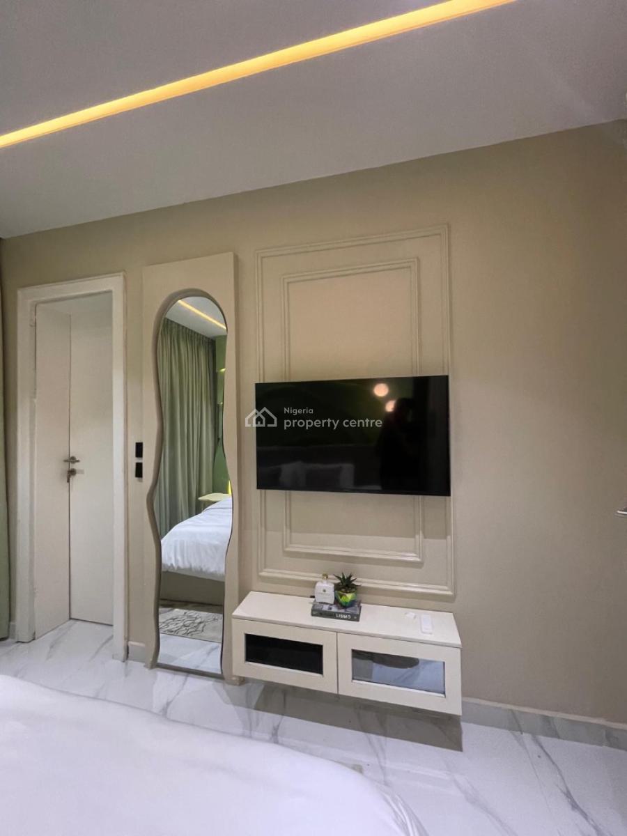 Luxury 2 Bedroom Apartment, Off Freedom Way, Lekki Phase 1, Lekki, Lagos, Flat / Apartment Short Let