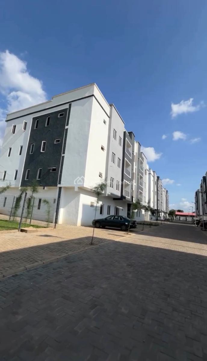 Luxury Modern 3 Bedroom En-suite Flat +2sitting Room+bq, Ivy Apartments, Wuye, Abuja, Block of Flats for Sale