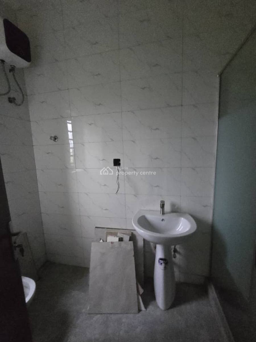 5 Bedrooms Detached Duplex with Bq, Magodo, Gra Phase 2, Magodo, Lagos, Detached Duplex for Sale
