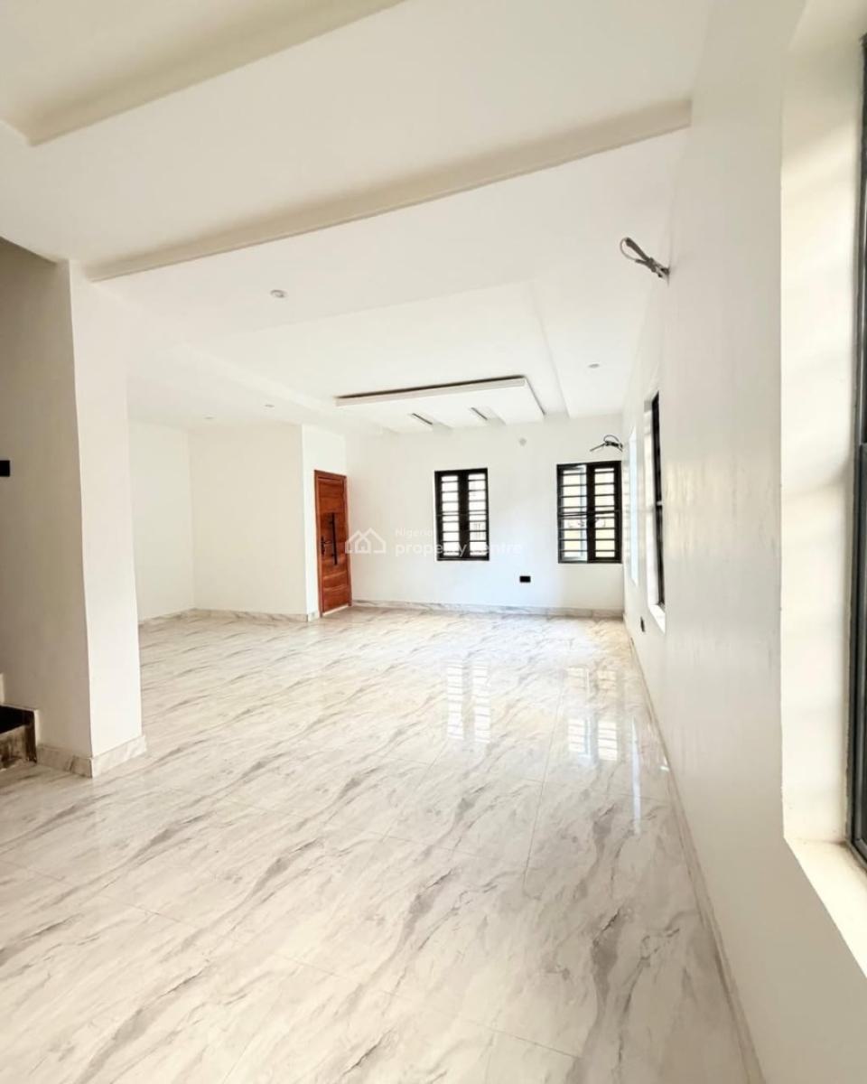 Lovely Built 4 Bedroom Semi Detached Duplex with Bq, Magodo, Lagos, Semi-detached Duplex for Sale