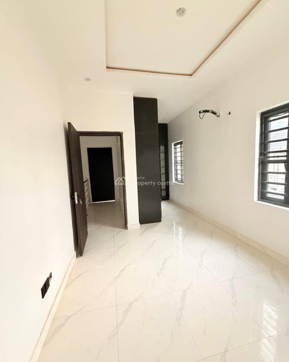 Lovely Built 4 Bedroom Semi Detached Duplex with Bq, Magodo, Lagos, Semi-detached Duplex for Sale