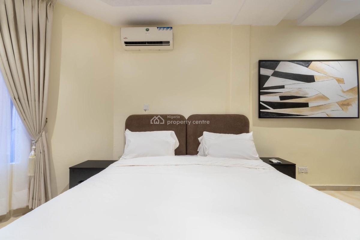 Premium 1 Bedroom Apartment with Pool, Ikoyi, Lagos, Flat / Apartment Short Let