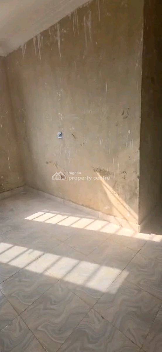 4units 3bedroom Flat Up, Fadeyi, Shomolu, Lagos, Flat / Apartment for Rent