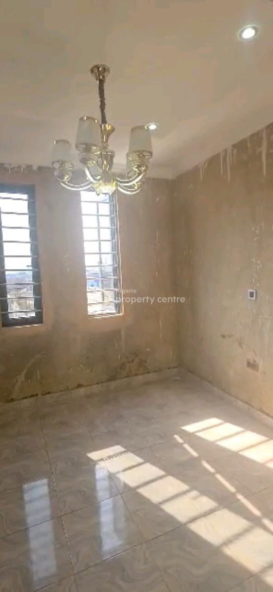 4 Units 3 Bedroom Flat Up and Down with All Rooms En-suite, Fadeyi, Shomolu, Lagos, Flat / Apartment for Rent