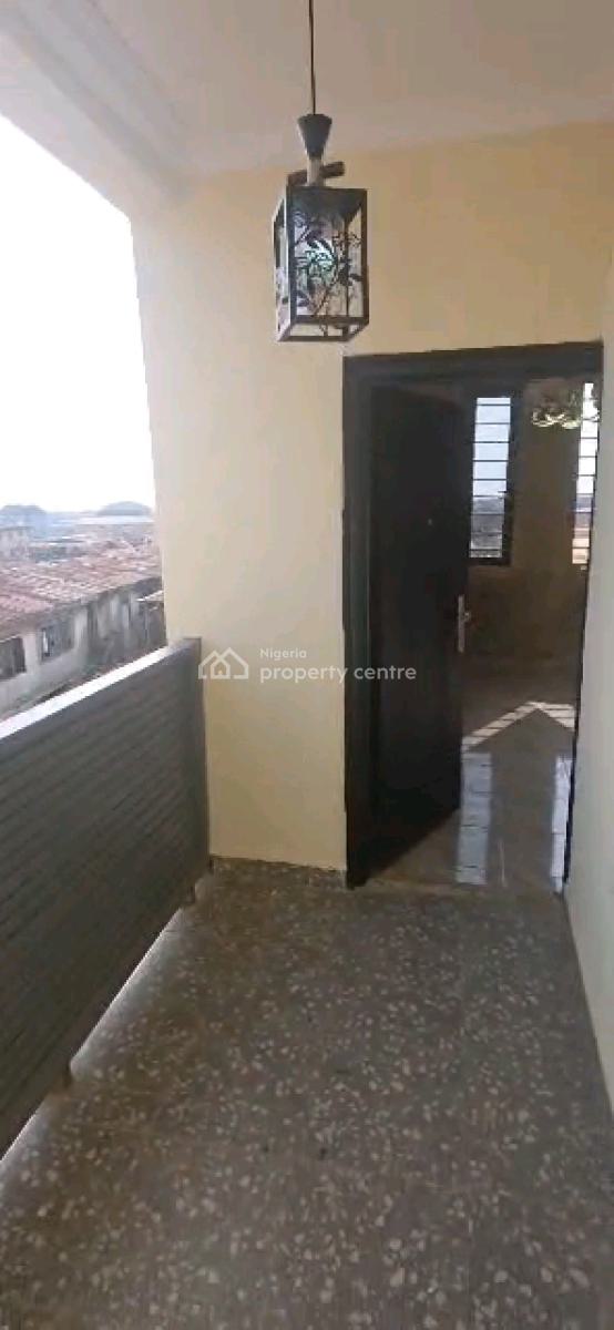 4 Units 3 Bedroom Flat Up and Down with All Rooms En-suite, Fadeyi, Shomolu, Lagos, Flat / Apartment for Rent