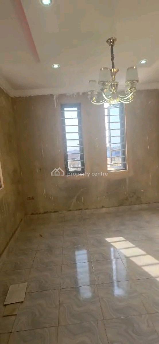 4 Units 3 Bedroom Flat Up and Down with All Rooms En-suite, Fadeyi, Shomolu, Lagos, Flat / Apartment for Rent
