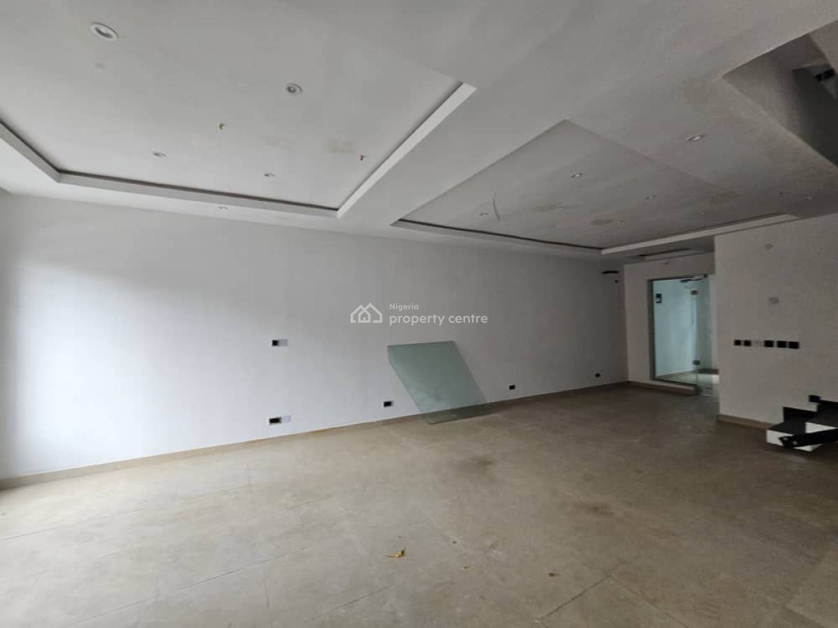 3 Bedroom Terrace with a Bq, Off Ajose Adeogun Street, Victoria Island (vi), Lagos, Terraced Duplex for Rent