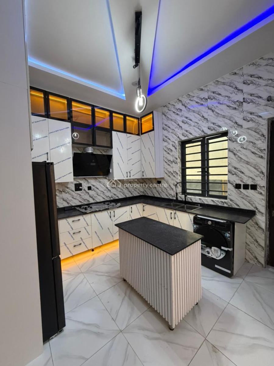 4 Bedroom Detached Duplex with Bq, Royal Pine Estate, Orchid Road, Lekki, Lagos, Detached Duplex for Sale