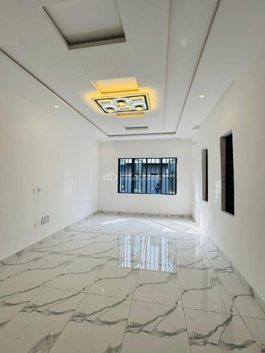 Serviced 4 Bedroom Terraced Duplex with Spacious Ensuite Bedrooms, New Road, Lekki, Lagos, Terraced Duplex for Sale