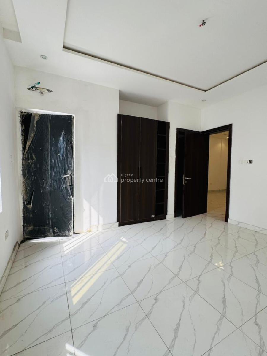 Serviced 4 Bedroom Terraced Duplex with Spacious Ensuite Bedrooms, New Road, Lekki, Lagos, Terraced Duplex for Sale