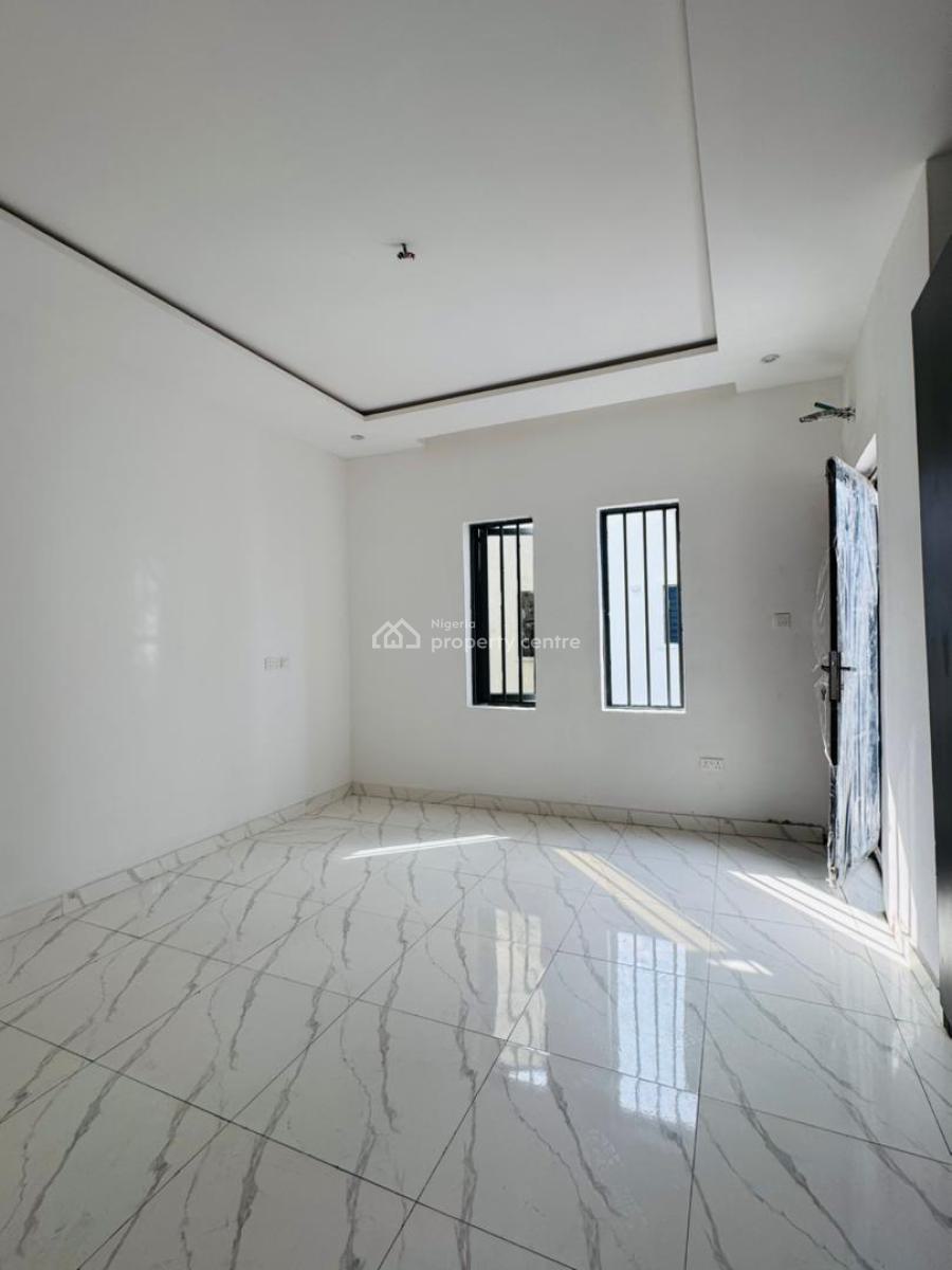 Serviced 4 Bedroom Terraced Duplex with Spacious Ensuite Bedrooms, New Road, Lekki, Lagos, Terraced Duplex for Sale