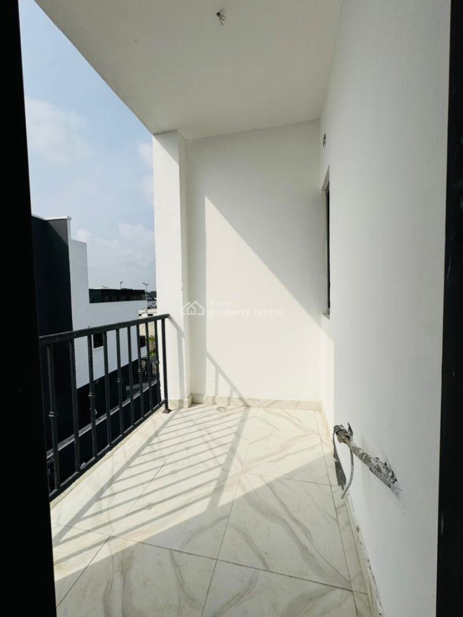 Serviced 4 Bedroom Terraced Duplex with Spacious Ensuite Bedrooms, New Road, Lekki, Lagos, Terraced Duplex for Sale