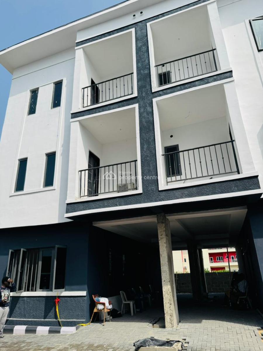 Serviced 4 Bedroom Terraced Duplex with Spacious Ensuite Bedrooms, New Road, Lekki, Lagos, Terraced Duplex for Sale