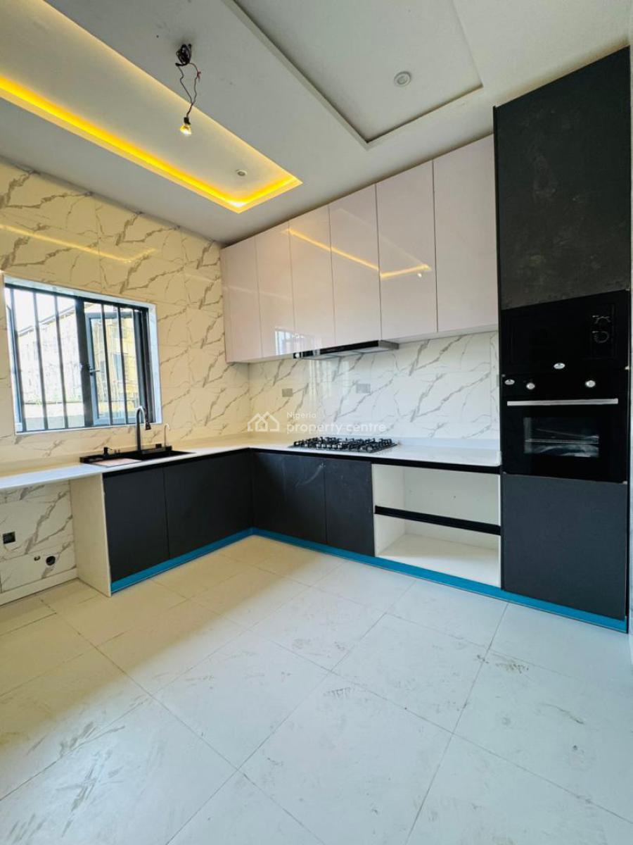 Serviced 4 Bedroom Terraced Duplex with Spacious Ensuite Bedrooms, New Road, Lekki, Lagos, Terraced Duplex for Sale