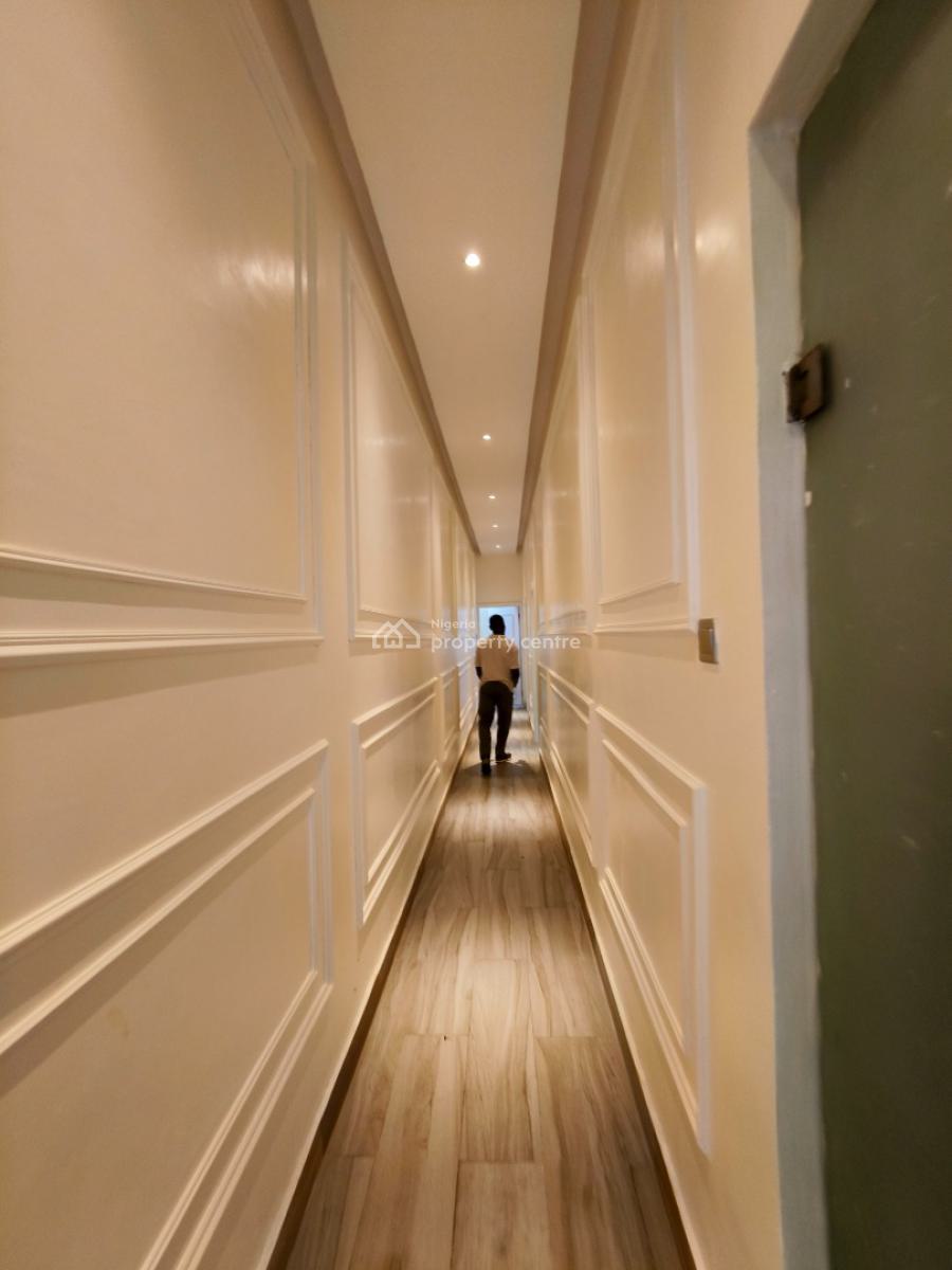 Luxury Well Remodeled 3 Bedroom Apartment Plus Bq, Bourdillion, Ikoyi, Lagos, Flat / Apartment for Rent