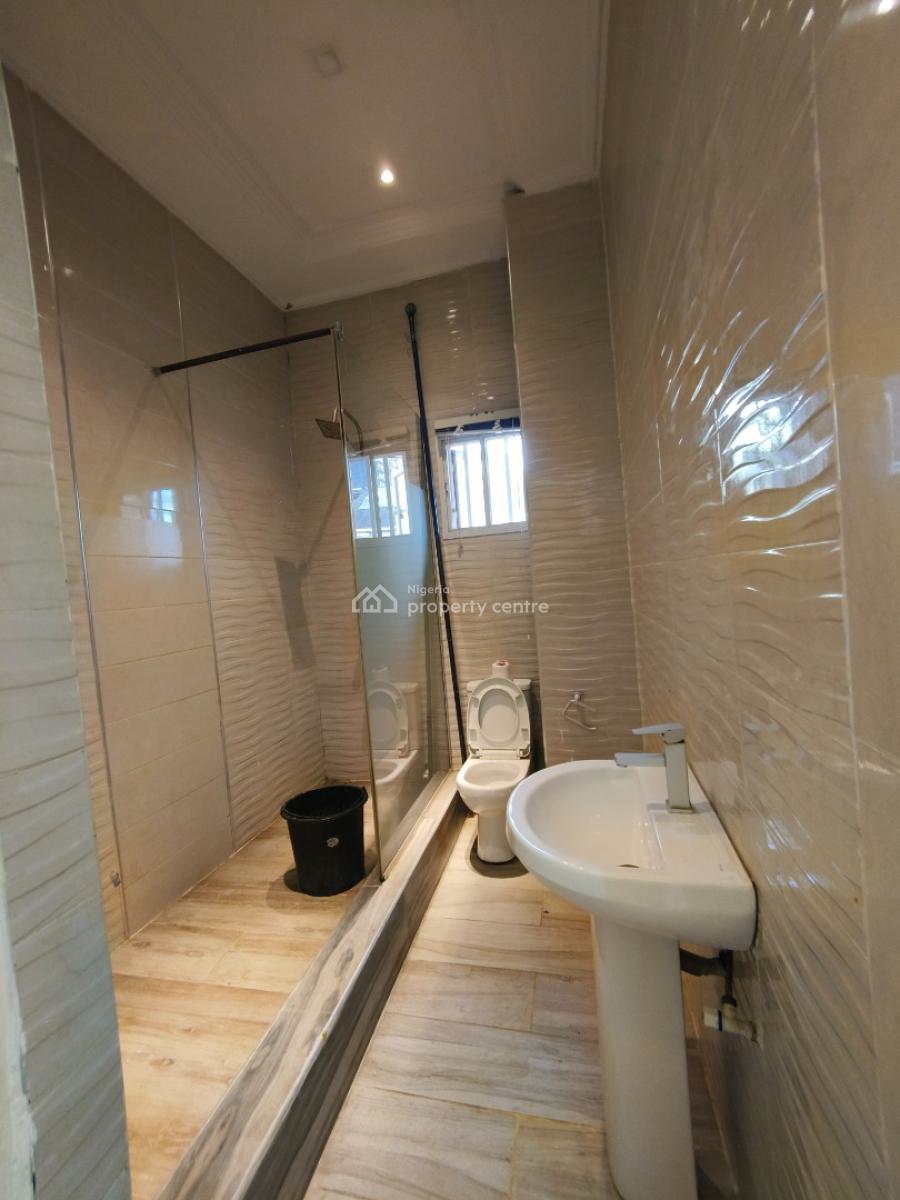 Luxury Well Remodeled 3 Bedroom Apartment Plus Bq, Bourdillion, Ikoyi, Lagos, Flat / Apartment for Rent