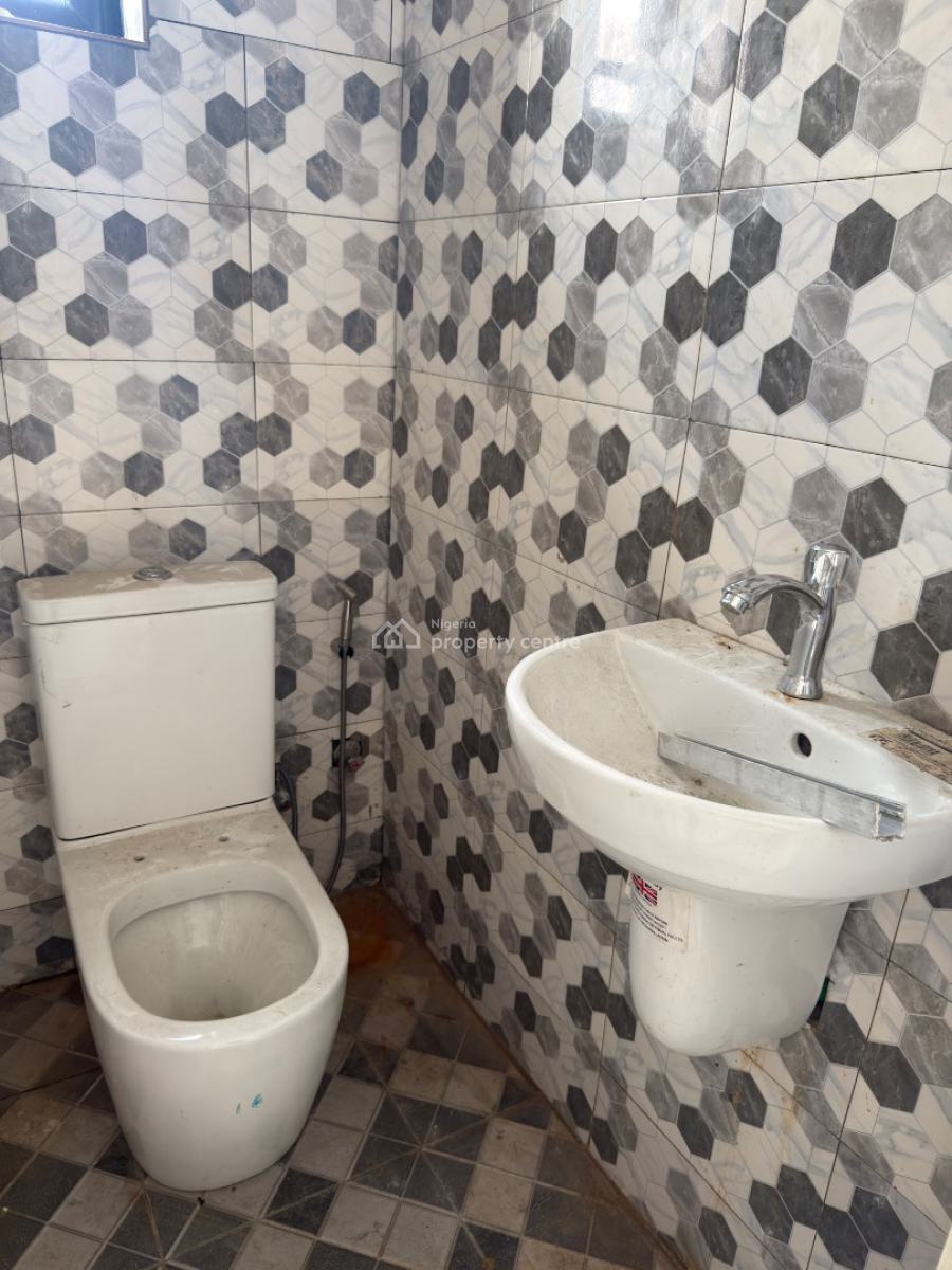 Exquisite 1 Bedroom Apartment, Bera Estate, Lekki, Lagos, Mini Flat (room and Parlour) for Sale