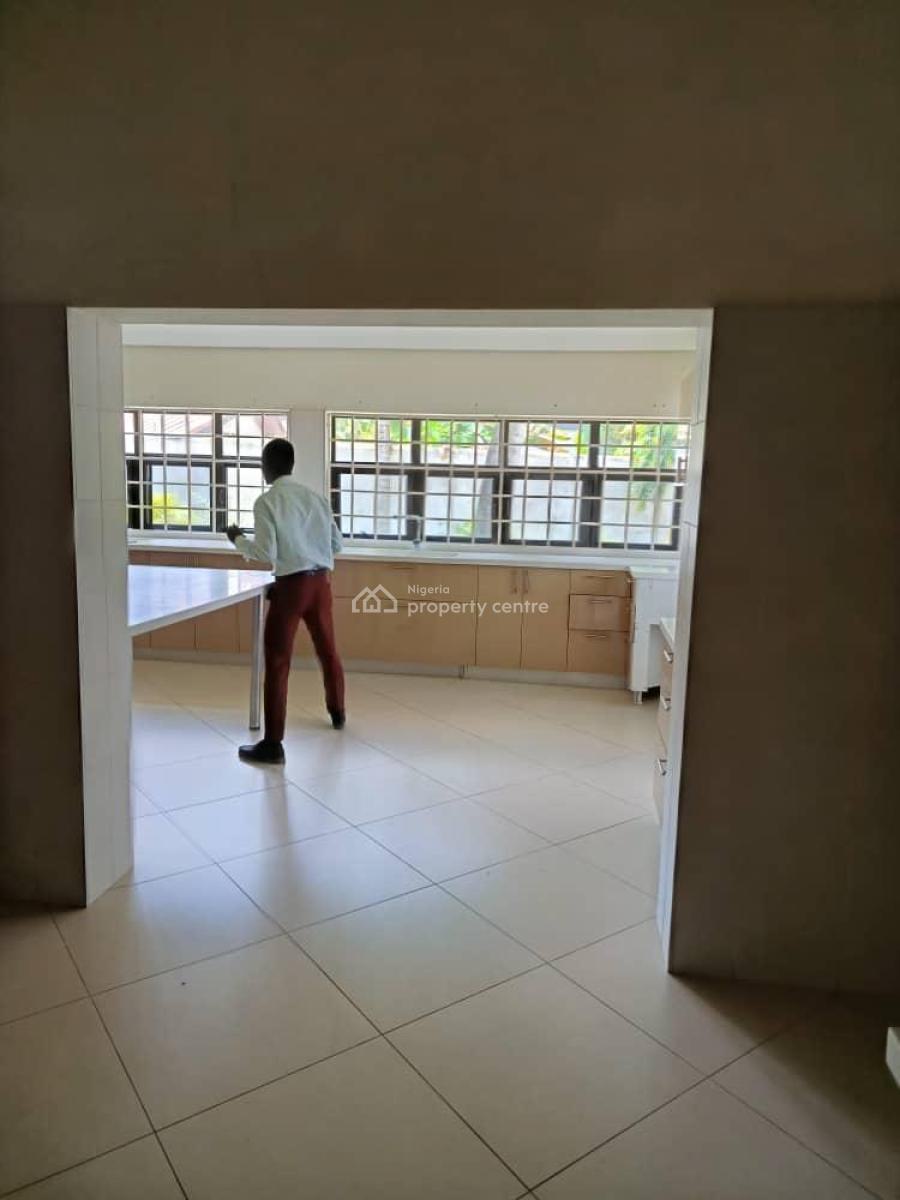 5 Bedroom Fully Detached House with 5 Rooms Bq, Off Kingsway Road, Lekki, Lagos, Detached Duplex for Rent