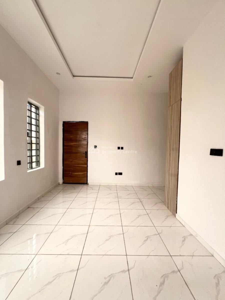 5 Bedroom Fully-detached Duplex with Bq, Jahi, Abuja, Detached Duplex for Sale