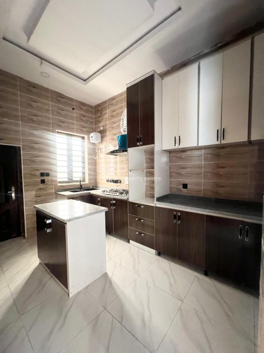 5 Bedroom Fully-detached Duplex with Bq, Jahi, Abuja, Detached Duplex for Sale