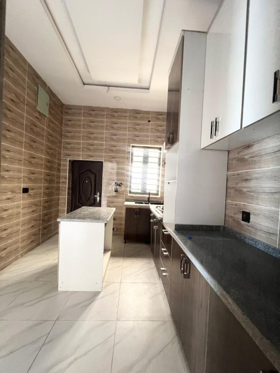 5 Bedroom Fully-detached Duplex with Bq, Jahi, Abuja, Detached Duplex for Sale