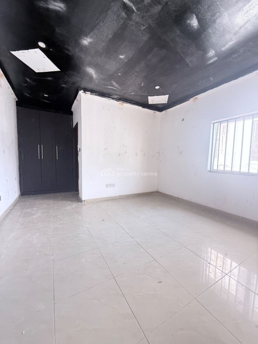 4-bedroom Terrace Duplex, Osapa London, Osapa, Lekki, Lagos, Flat / Apartment for Sale