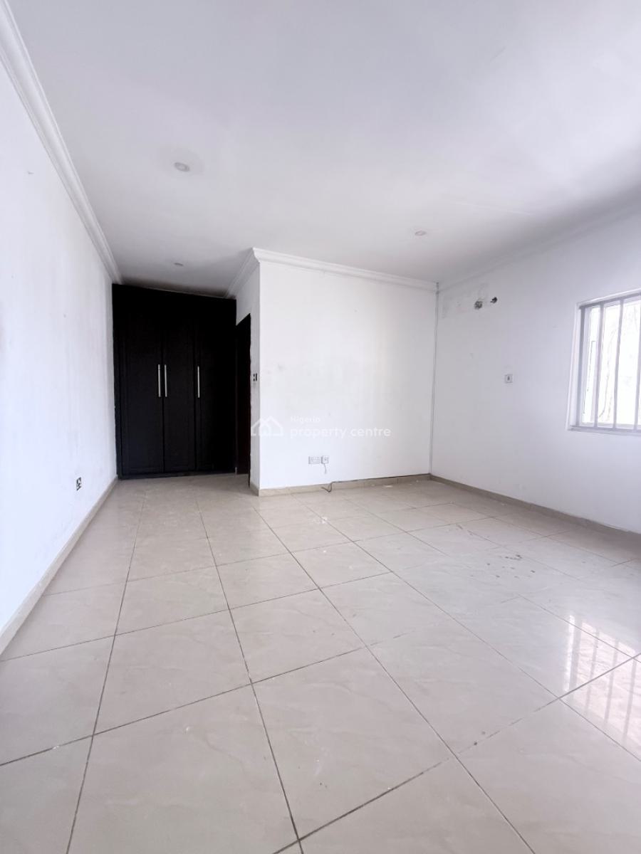 4-bedroom Terrace Duplex, Osapa London, Osapa, Lekki, Lagos, Flat / Apartment for Sale